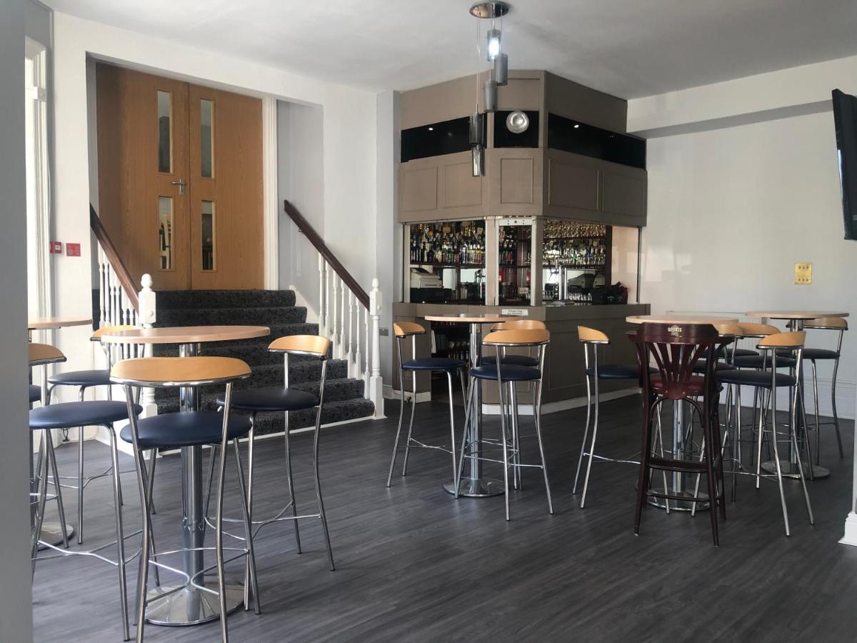 Capital One Hotel Bournemouth Ngoại thất bức ảnh