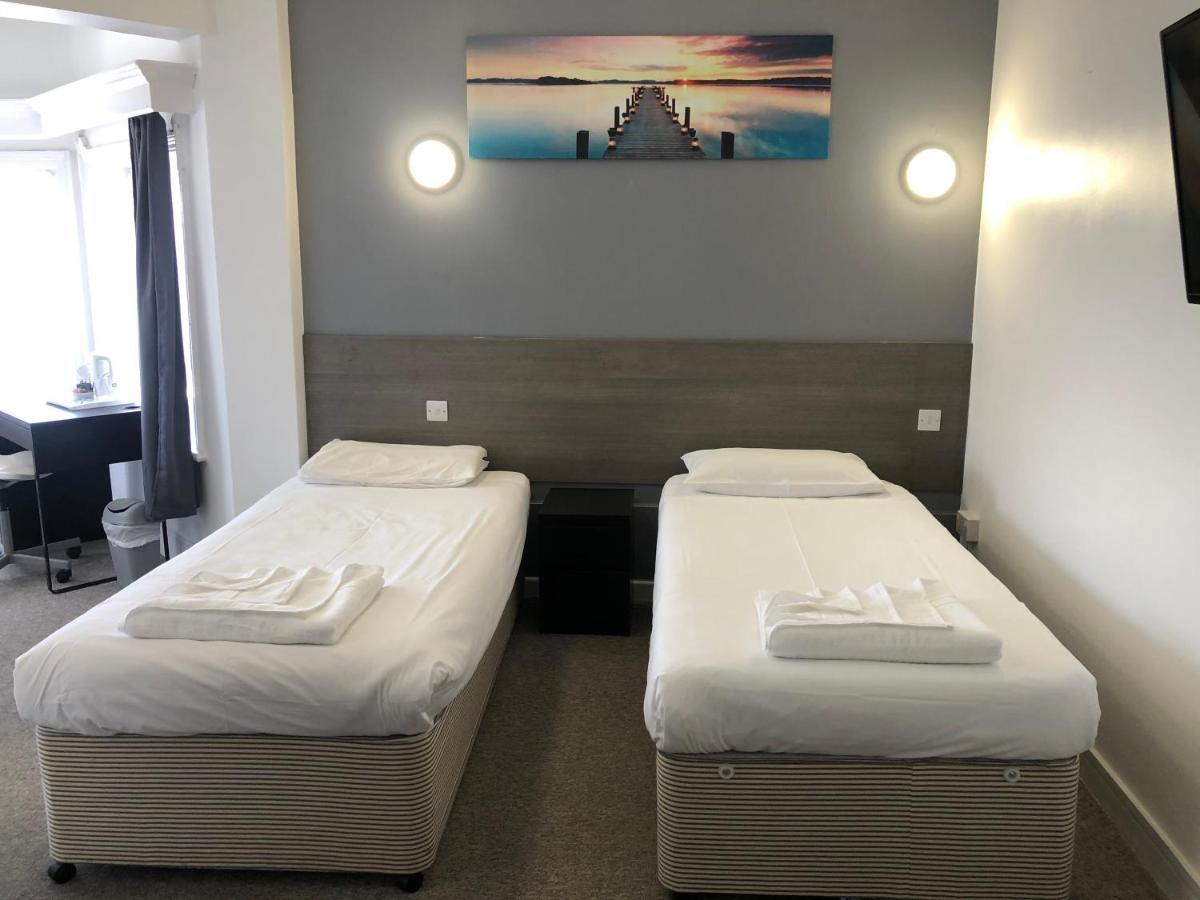 Capital One Hotel Bournemouth Ngoại thất bức ảnh