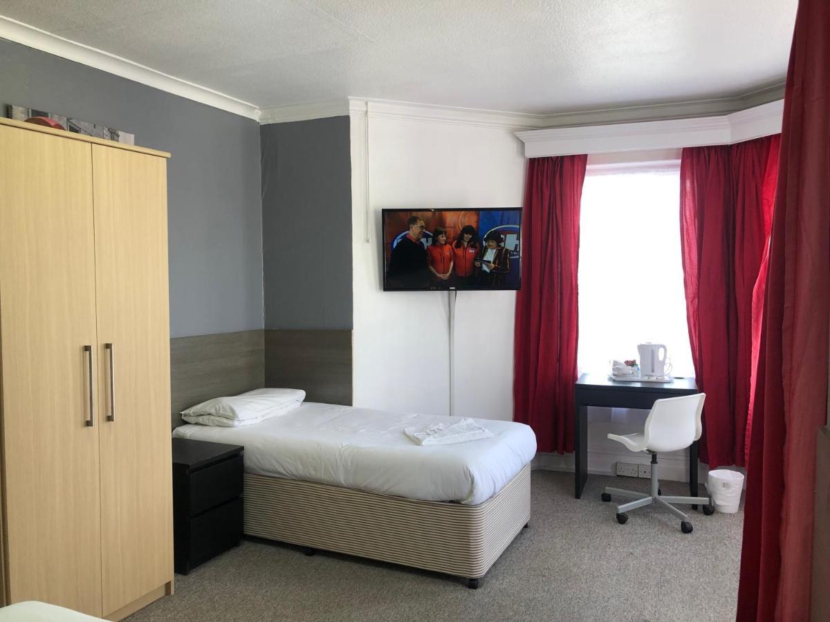 Capital One Hotel Bournemouth Ngoại thất bức ảnh