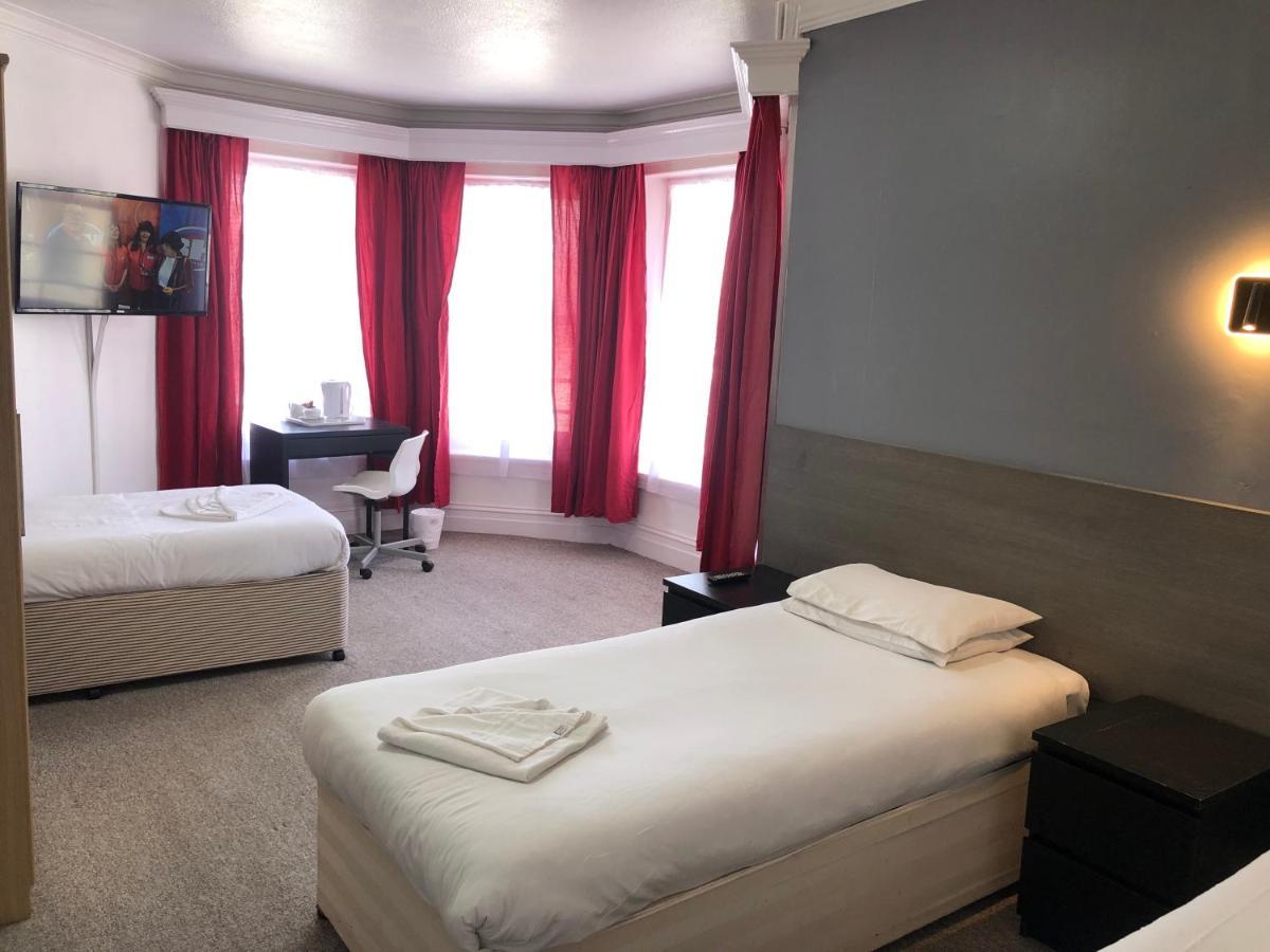 Capital One Hotel Bournemouth Ngoại thất bức ảnh