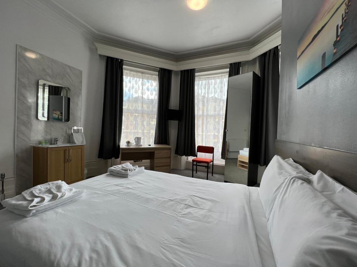 Capital One Hotel Bournemouth Ngoại thất bức ảnh