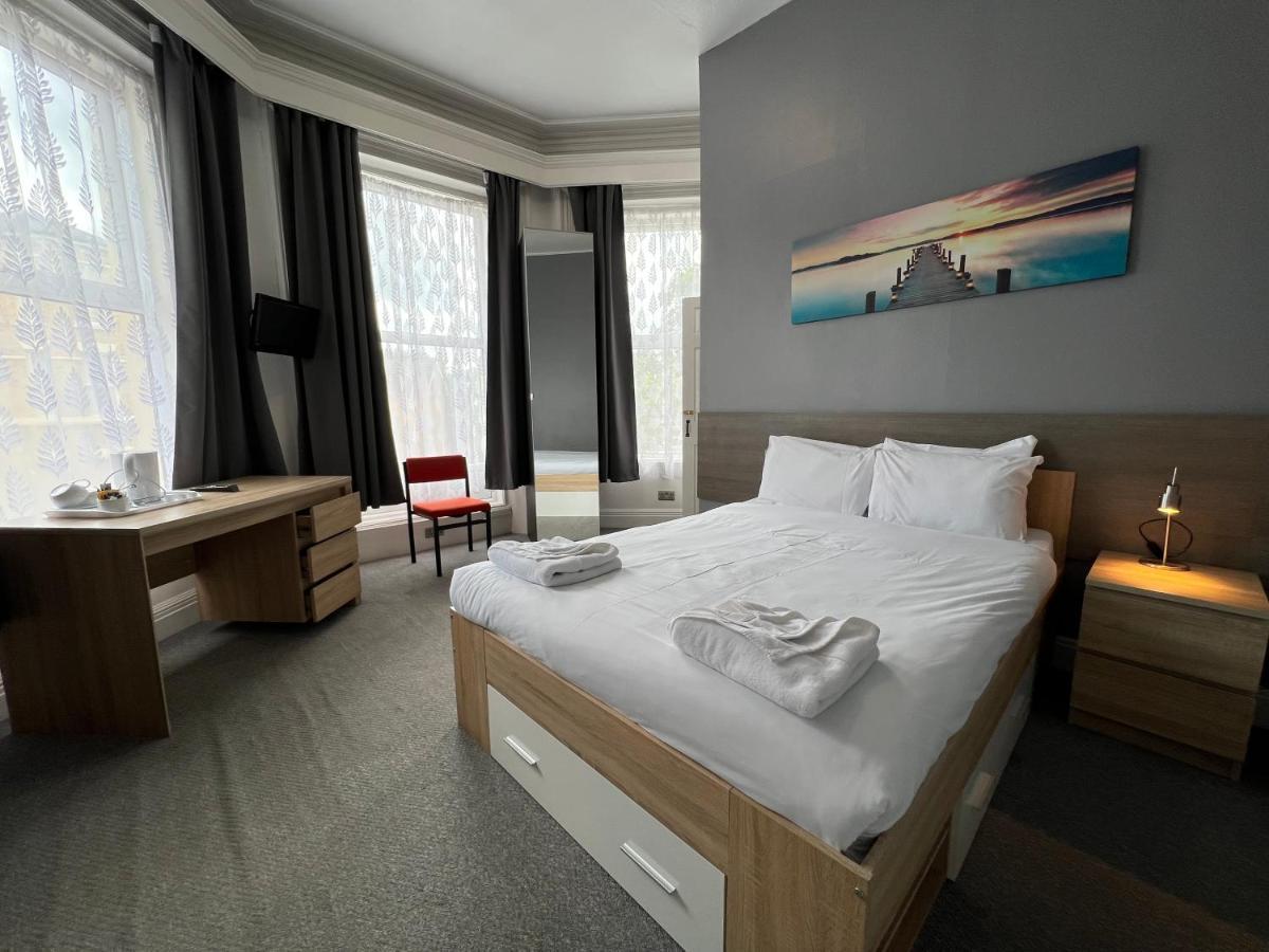 Capital One Hotel Bournemouth Ngoại thất bức ảnh