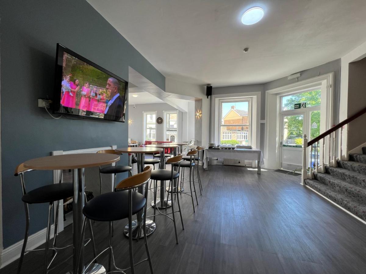 Capital One Hotel Bournemouth Ngoại thất bức ảnh